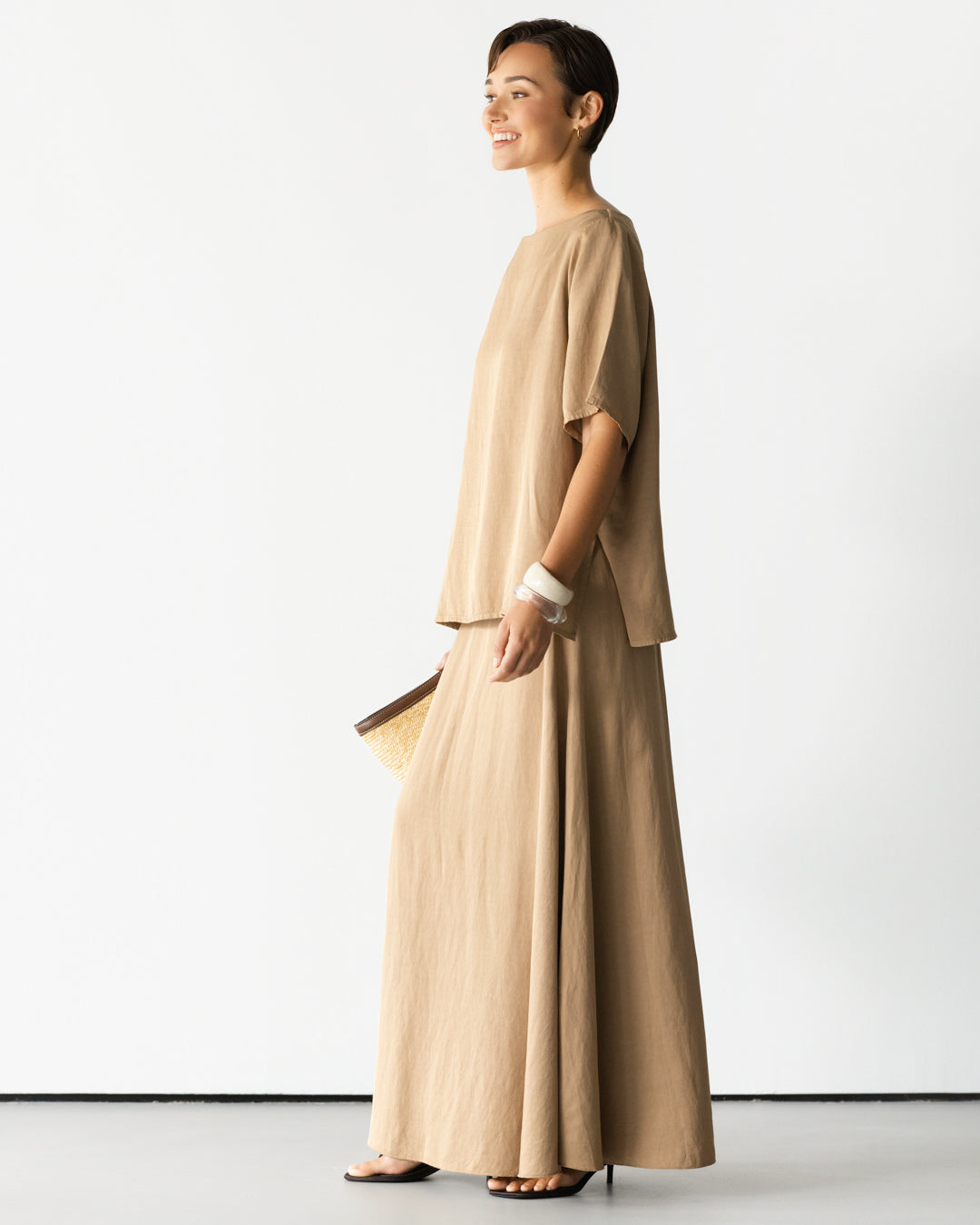 Willa Elastic Waist Skirt | Beige