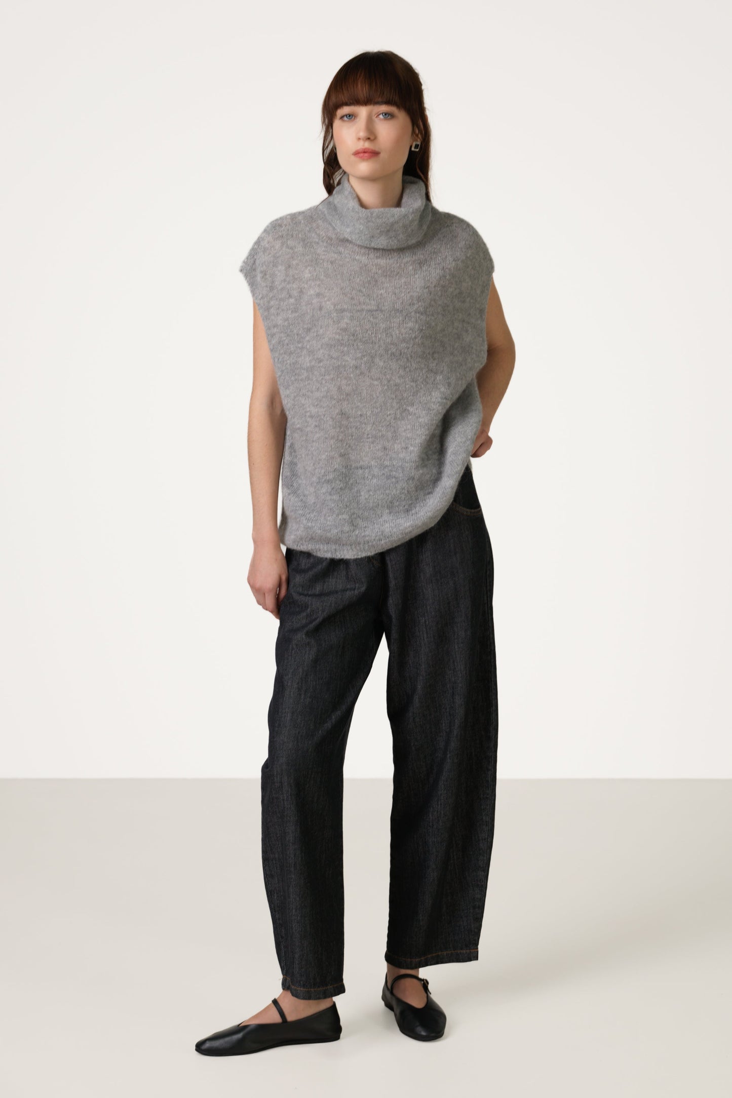 Nyx Sleeveless Turtleneck | Grey | Alpaca-Wool Blend