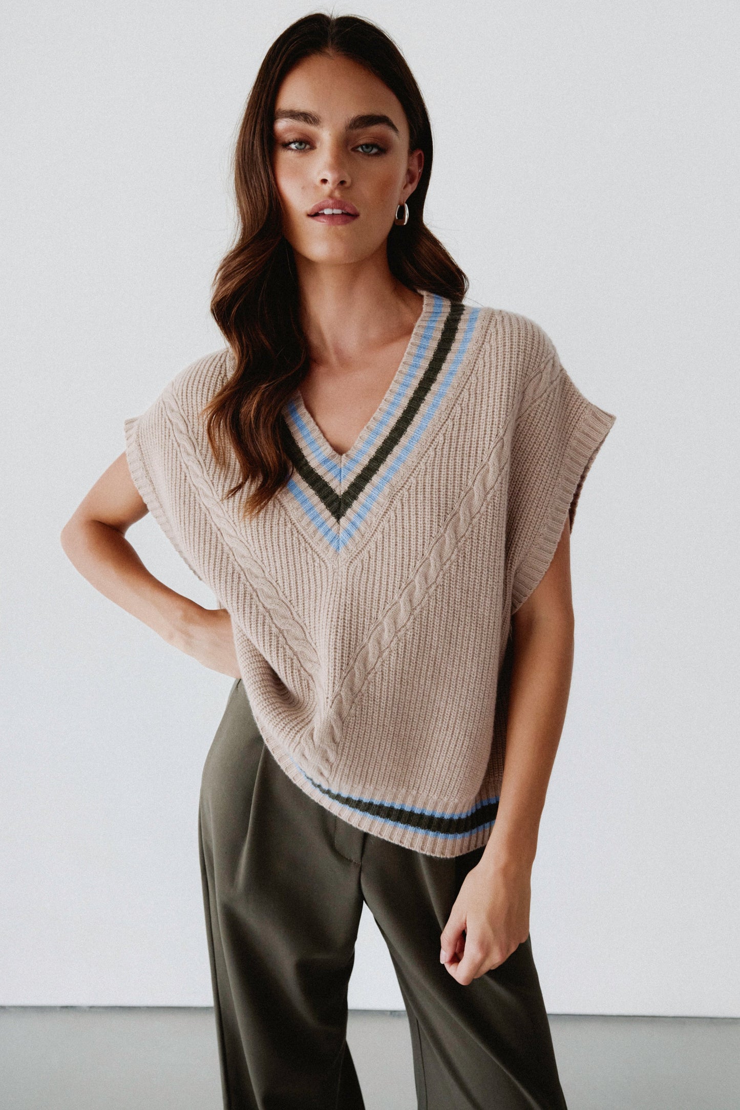Poppy Knitted Vest | Mocha | Wool-Cashmere Blend
