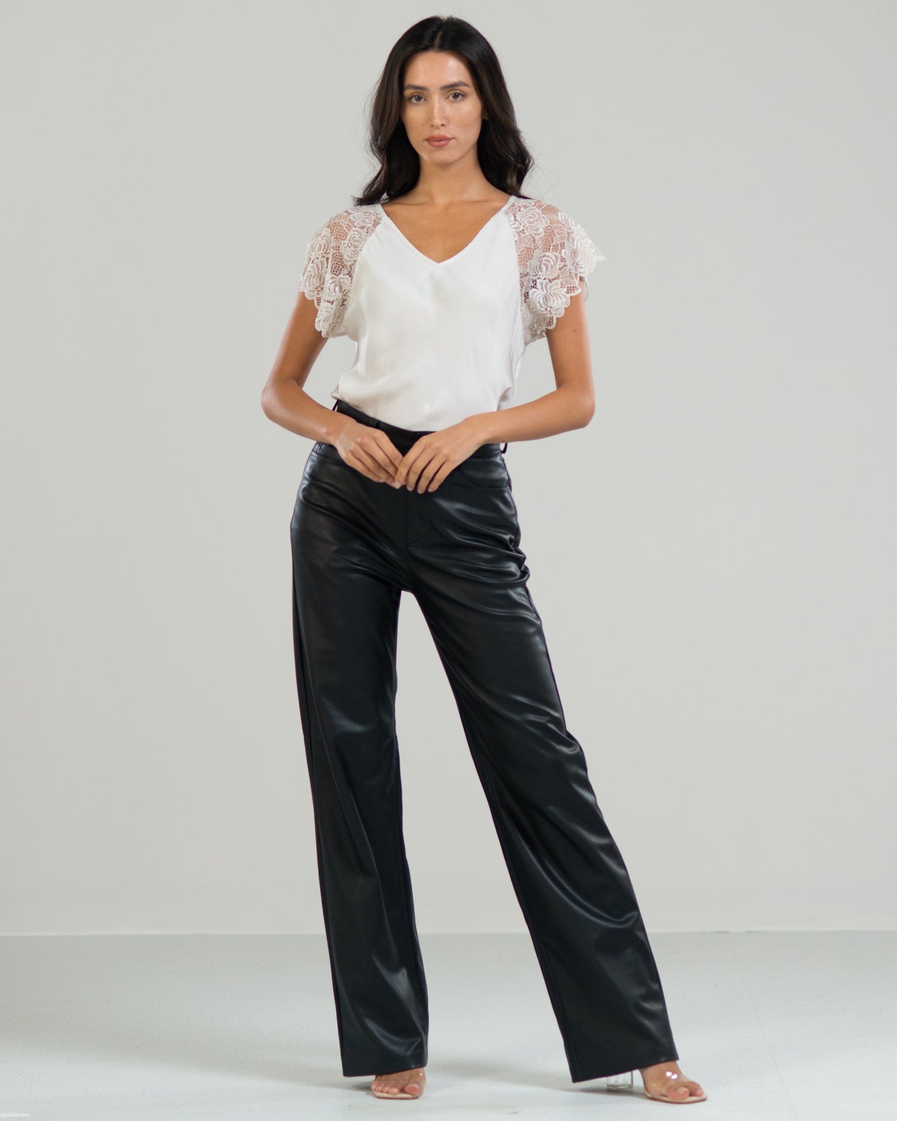 Lace Sleeve V Neck | Light Beige