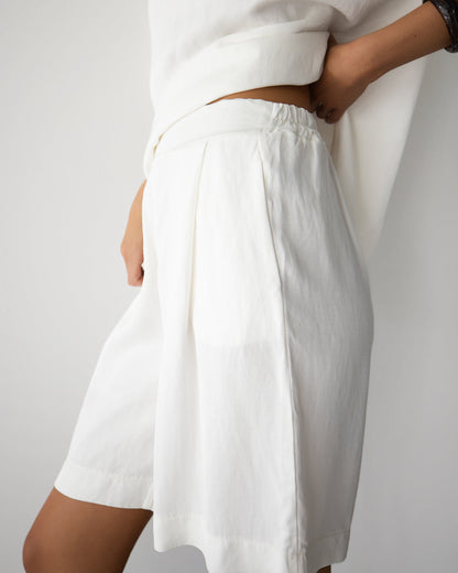 Penny Elastic Waist Shorts | White