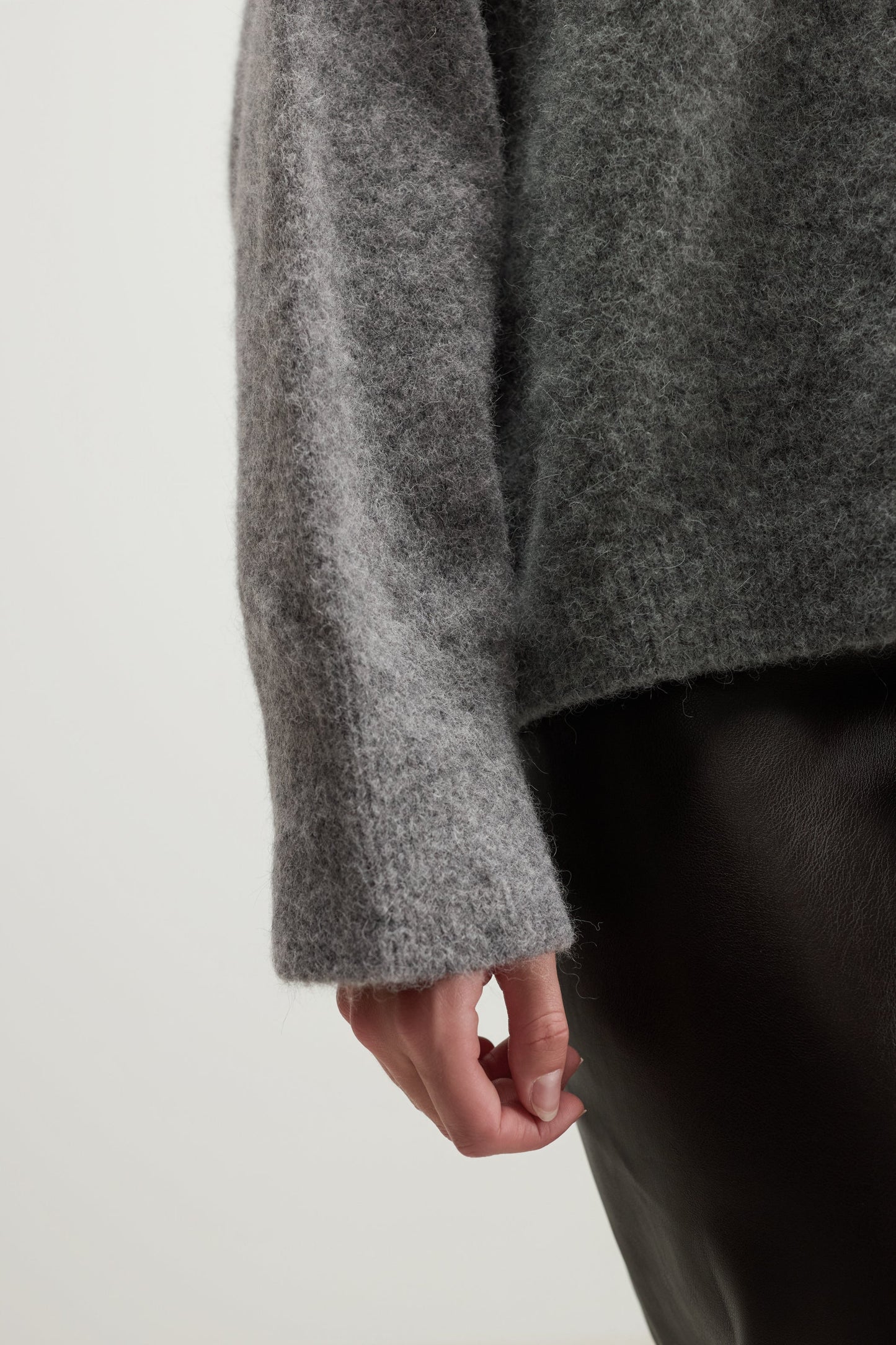 Naomi Sweater | Light Grey | Alpaca Blend