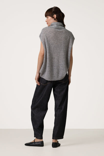 Nyx Sleeveless Turtleneck | Grey | Alpaca-Wool Blend