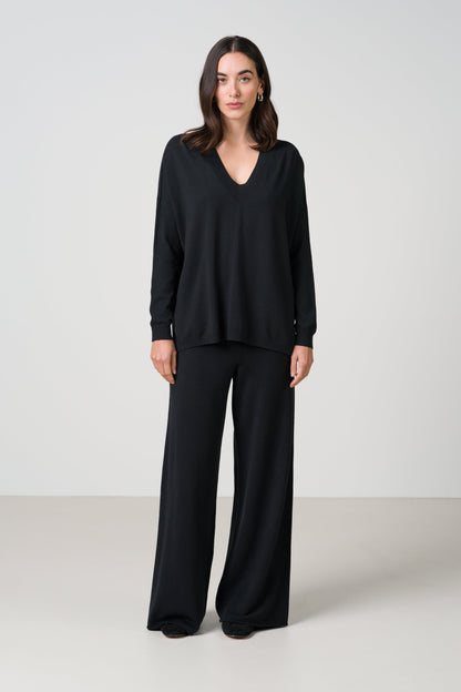 Kaia Elastic Waist Pants | Black | Fine Knit