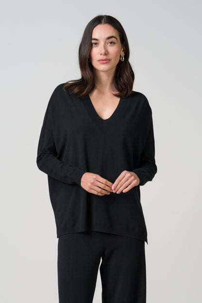 Layla V Neck Sweater | Black | Fine Knit