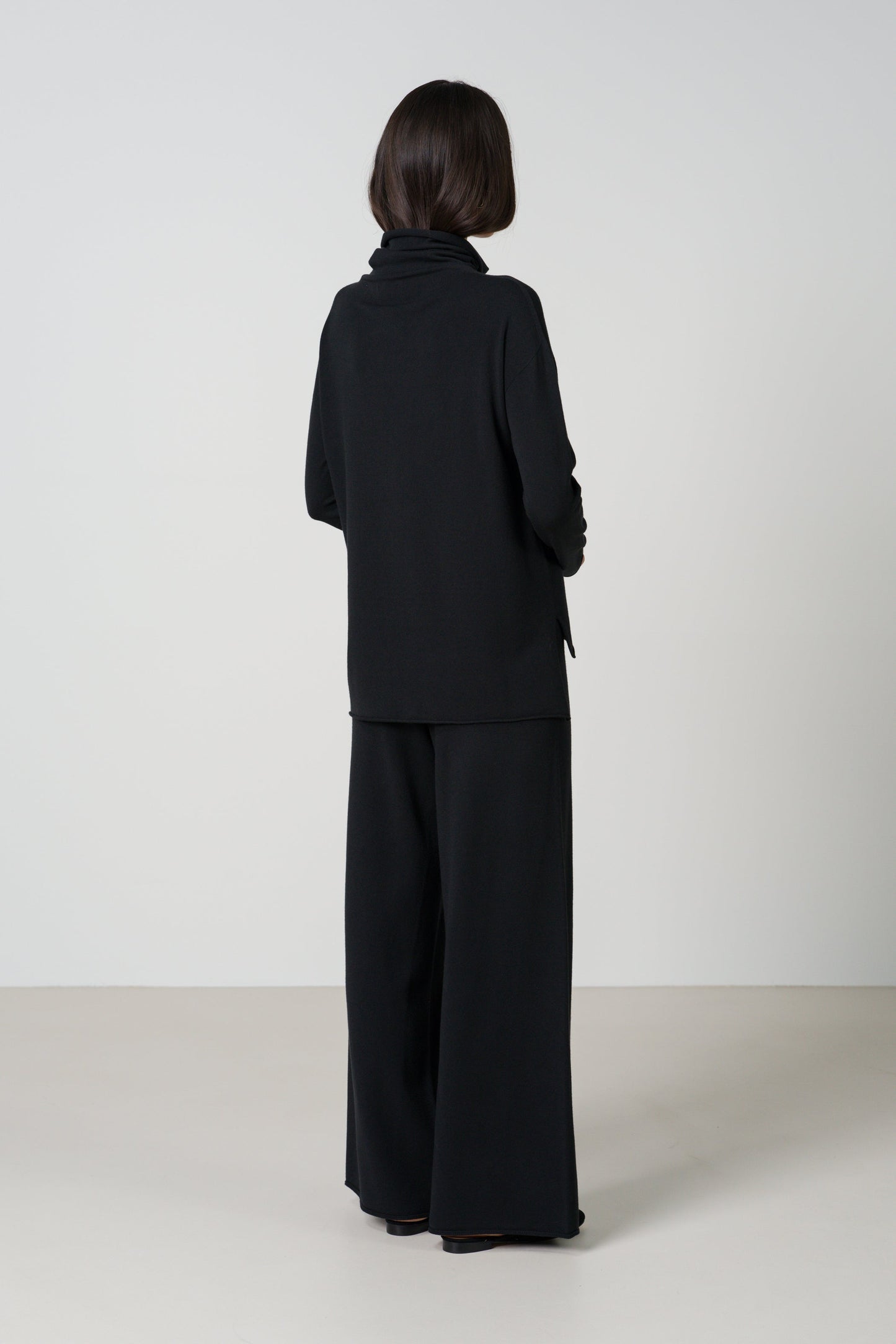 Kaia Roll Neck | Black | Fine Knit