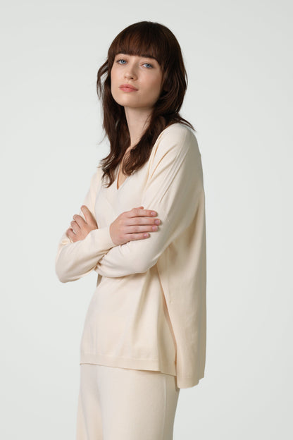 Layla V Neck Sweater | Cream | Fine Knit