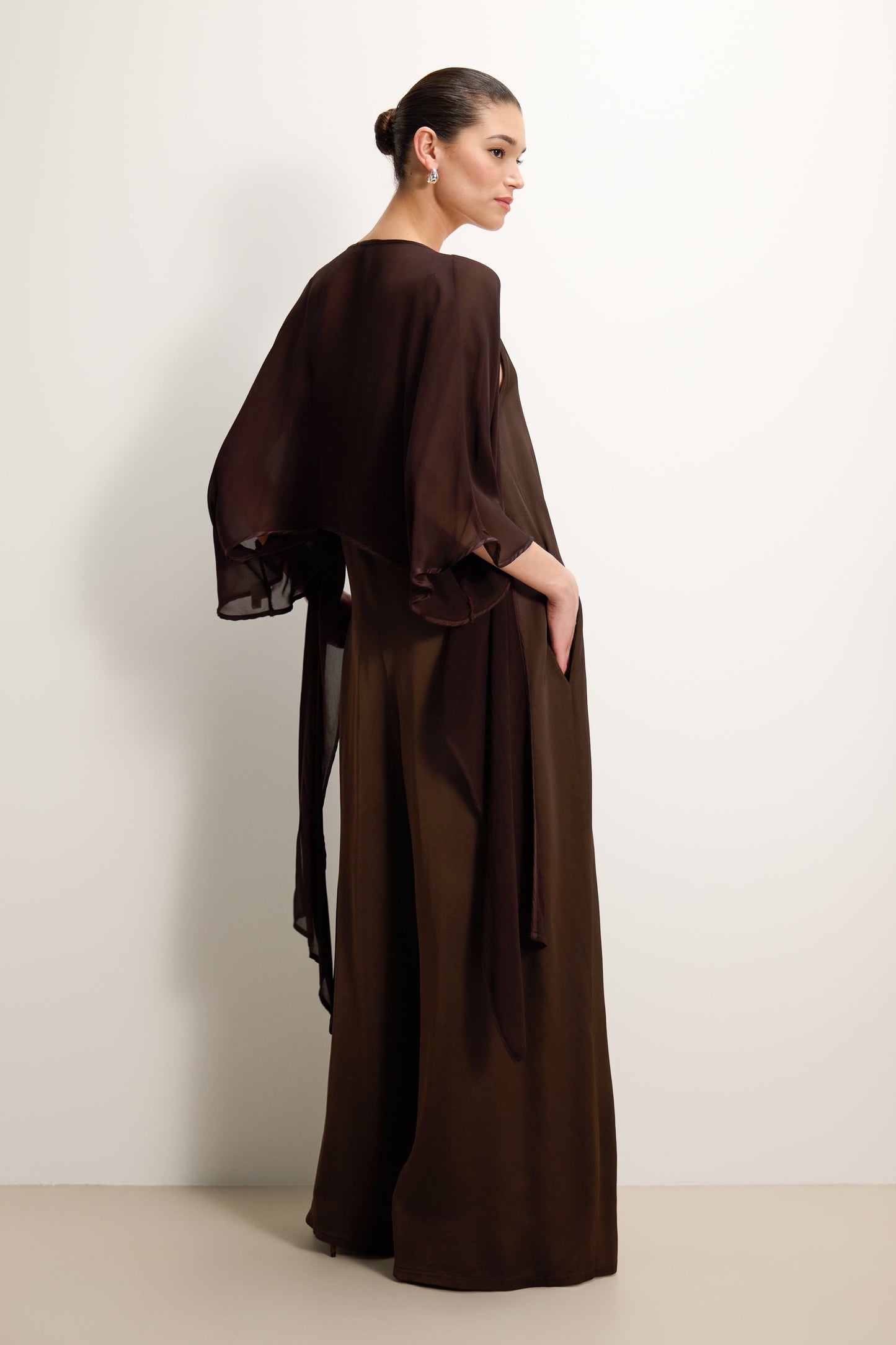 Brienne Lightweight Cape | Espresso Brown