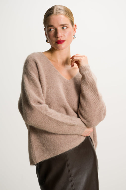 Vera V Neck Sweater | Toffee | Alpaca Blend