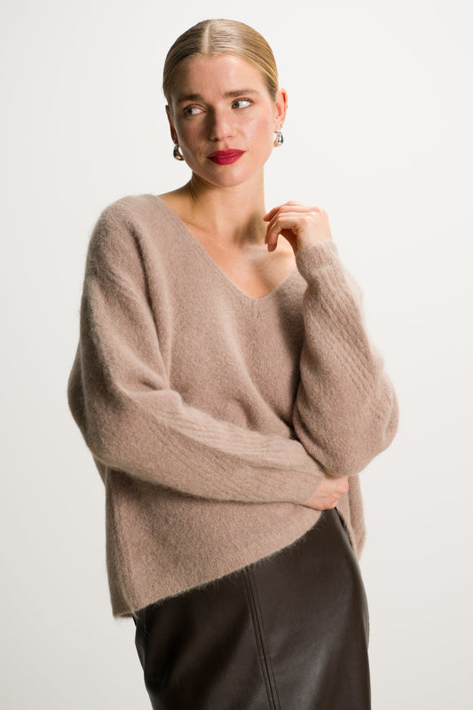 Vera V Neck Sweater | Toffee | Alpaca Blend