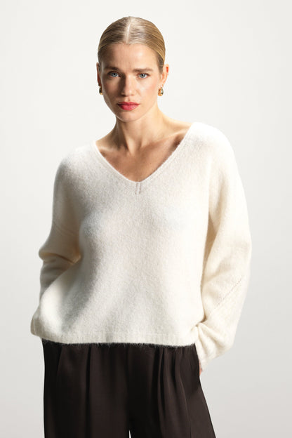 Vera V Neck Sweater | Ivory | Alpaca Blend