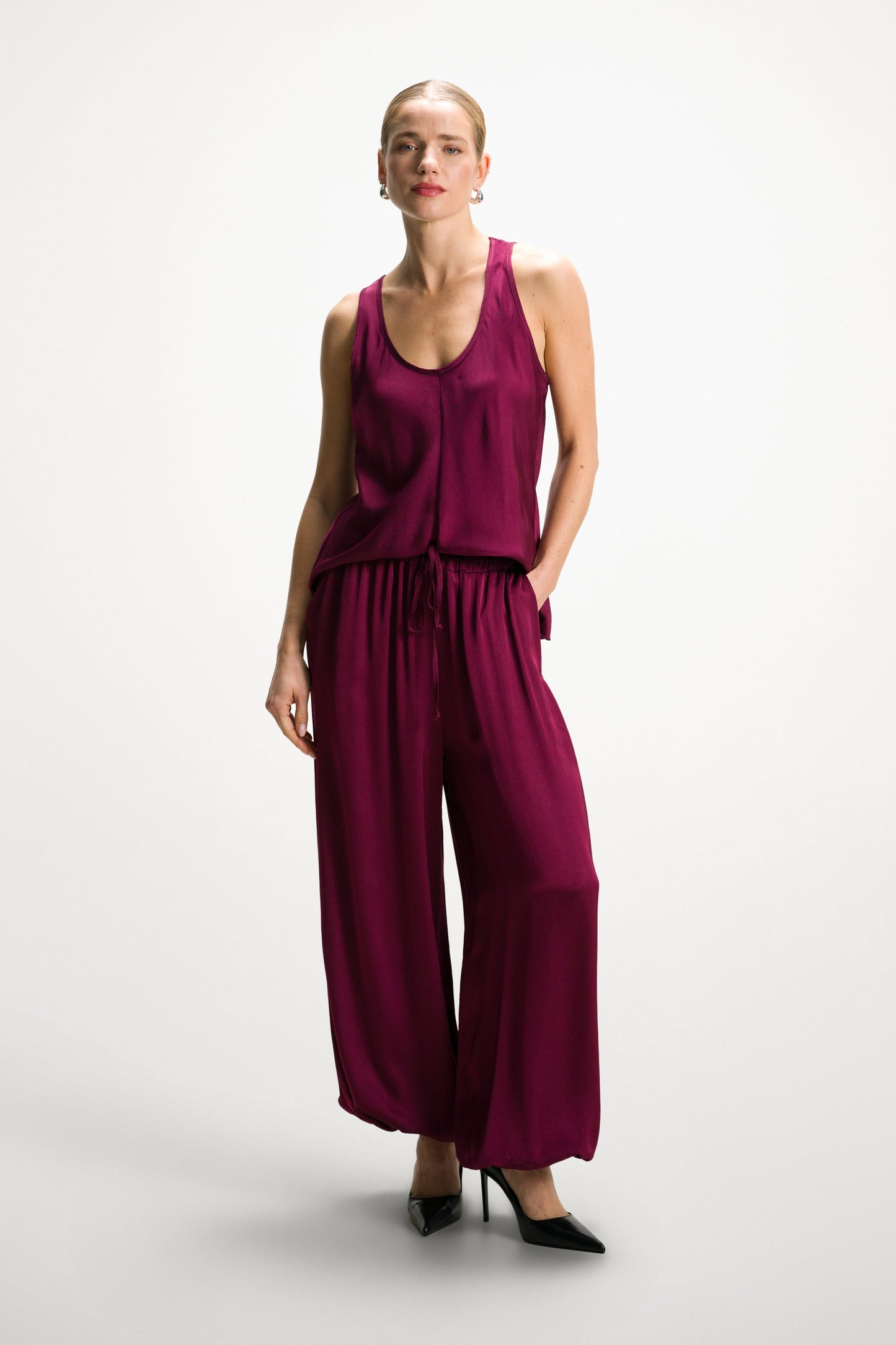 Belle Balloon Satin Trousers | Burgundy