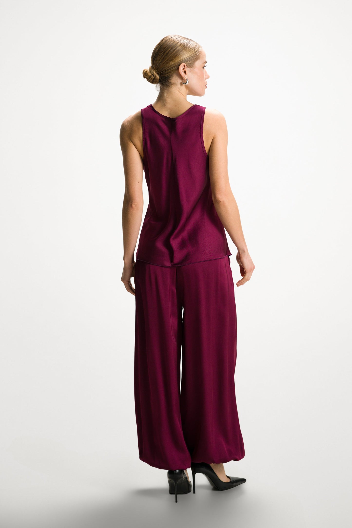 Belle Balloon Satin Trousers | Burgundy